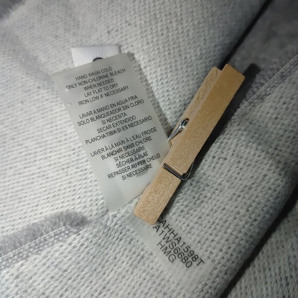 Large Logo Calvin Klein Knit Scarf Gray Acrylic Wrap Shawl Oversize Versatile - Picture 4 of 10